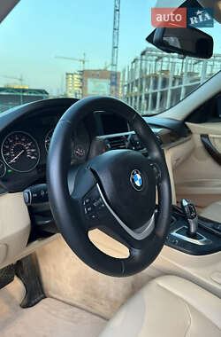 Седан BMW 3 Series 2015 в 