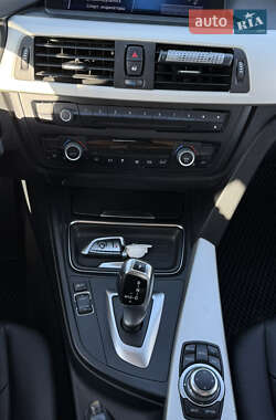 Седан BMW 3 Series 2013 в 