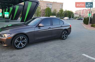 Седан BMW 3 Series 2013 в 