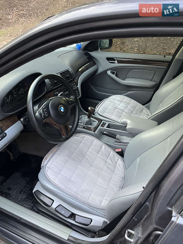 Седан BMW 3 Series 2003 в Полтаве