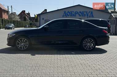 Седан BMW 3 Series 2019 в 