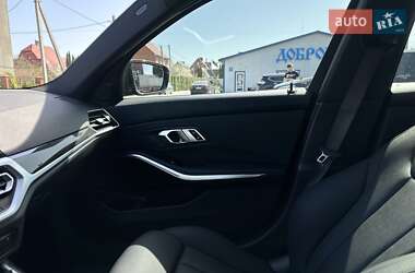 Седан BMW 3 Series 2019 в 