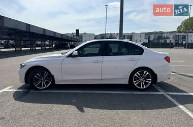 Седан BMW 3 Series 2015 в 
