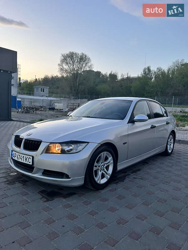 Седан BMW 3 Series 2005 в Измаиле фото 3 Седан BMW 3 Series 2005 в Измаиле