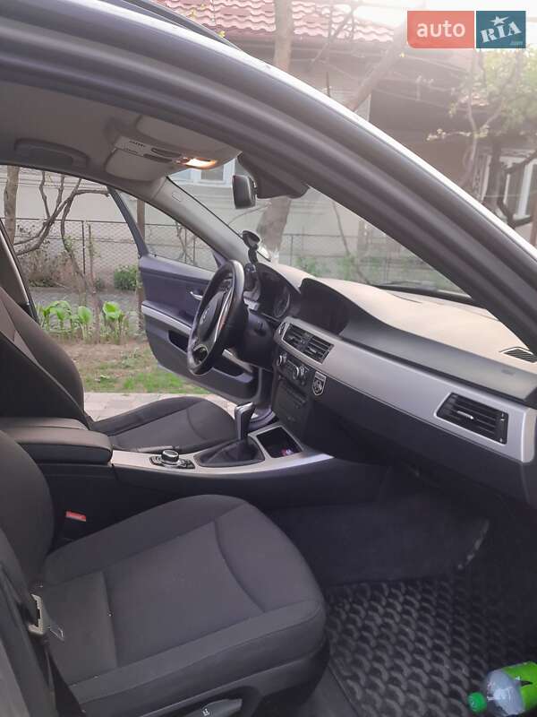 Універсал BMW 3 Series 2010 в Мукачевому