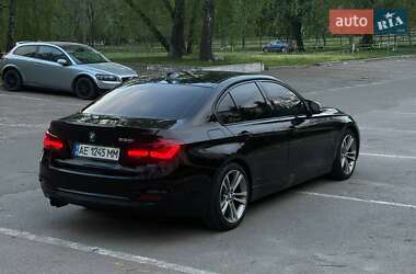 Седан BMW 3 Series 2017 в 