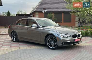Седан BMW 3 Series 2015 в 
