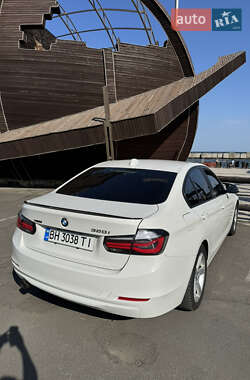 Седан BMW 3 Series 2013 в 