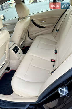 Седан BMW 3 Series 2013 в 