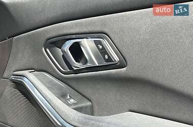 Седан BMW 3 Series 2020 в 