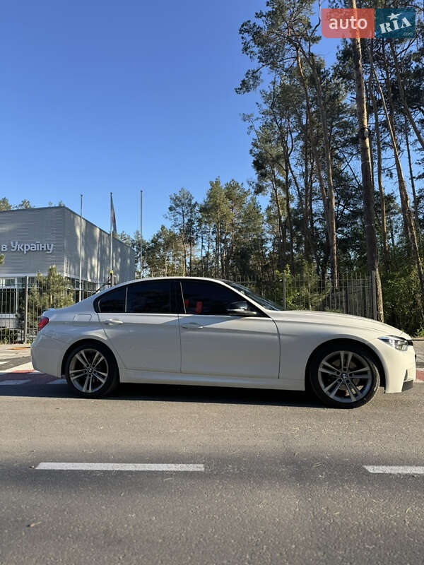Седан BMW 3 Series 2012 в Житомире