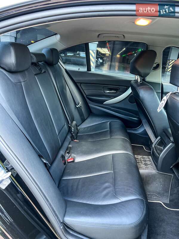 Седан BMW 3 Series 2012 в Києві
