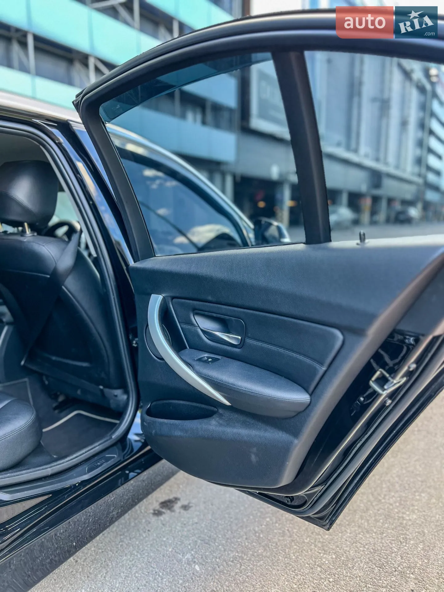 2012 BMW 3er - мініатюра 12