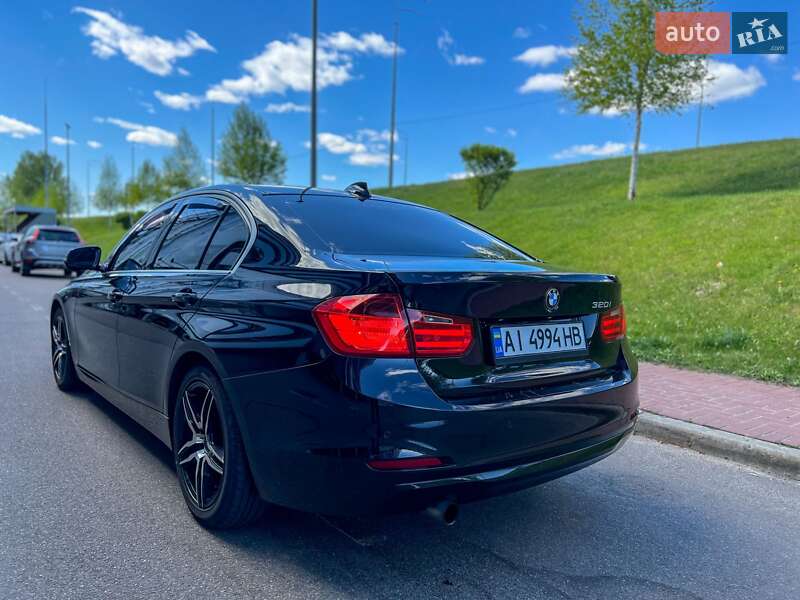 Седан BMW 3 Series 2012 в Києві