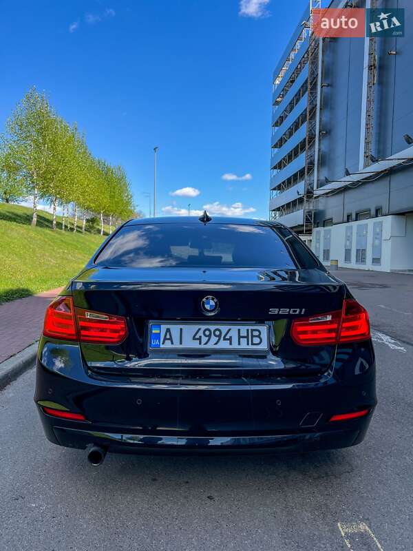 Седан BMW 3 Series 2012 в Києві