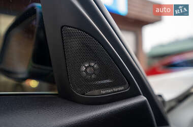 Седан BMW 3 Series 2013 в 