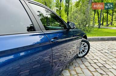 Седан BMW 3 Series 2017 в 