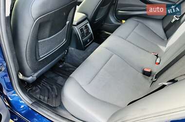 Седан BMW 3 Series 2017 в 