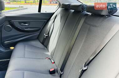 Седан BMW 3 Series 2017 в 