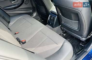 Седан BMW 3 Series 2017 в 