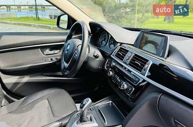 Седан BMW 3 Series 2017 в 