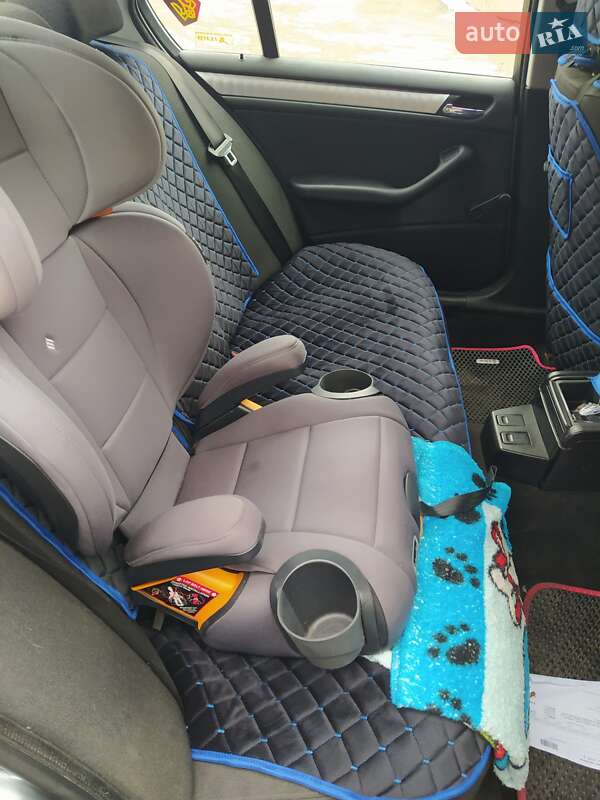 Седан BMW 3 Series 2004 в Киеве фото 8 Седан BMW 3 Series 2004 в Киеве