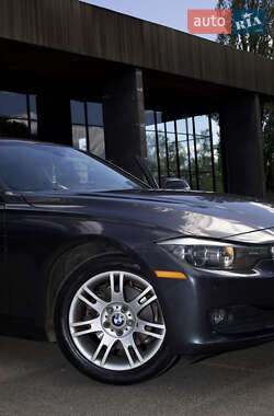 Седан BMW 3 Series 2015 в 
