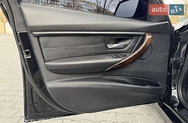 Седан BMW 3 Series 2015 в 