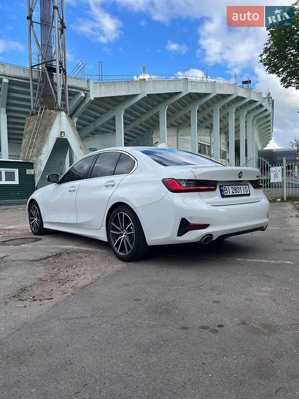 Седан BMW 3 Series 2019 в Полтаве