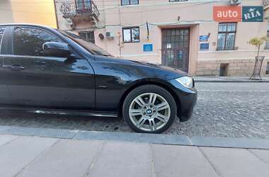 Седан BMW 3 Series 2009 в Чернівцях