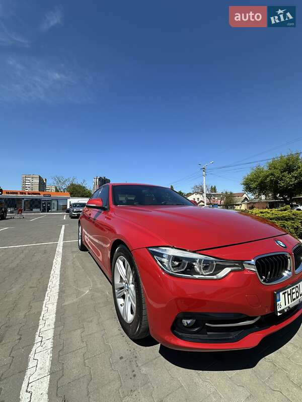 Седан BMW 3 Series 2015 в Одесі