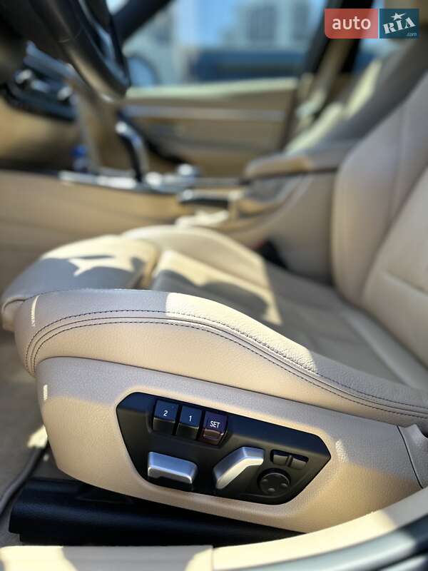Седан BMW 3 Series 2015 в Одесі