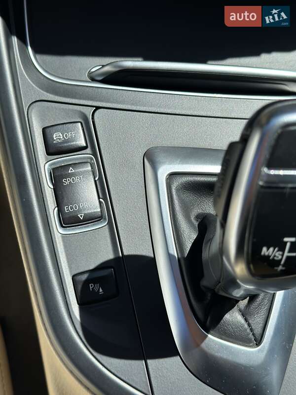 Седан BMW 3 Series 2015 в Одесі