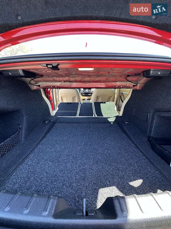 Седан BMW 3 Series 2015 в Одесі