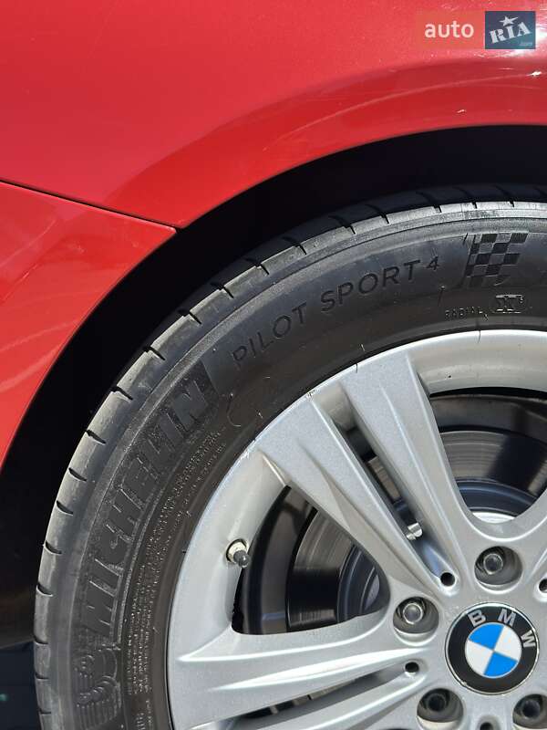 Седан BMW 3 Series 2015 в Одесі