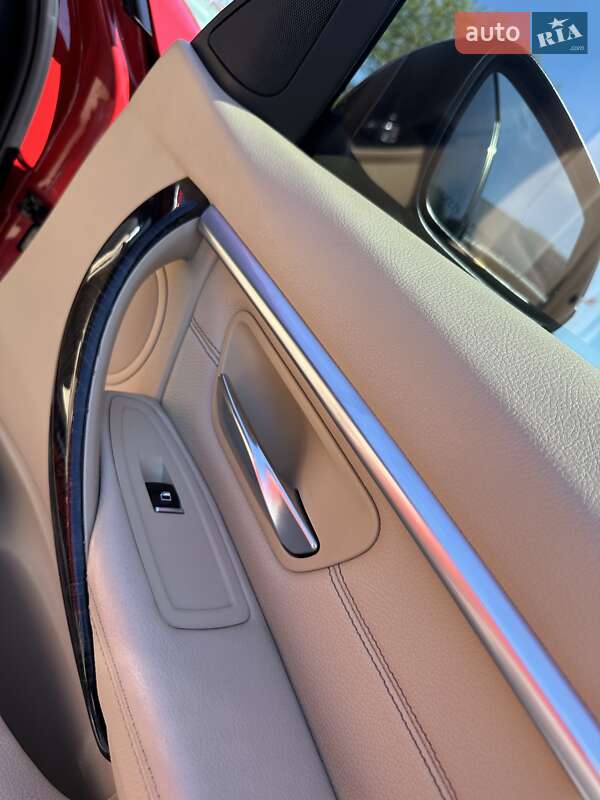 Седан BMW 3 Series 2015 в Одесі