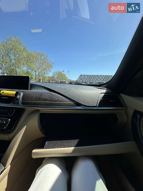 Седан BMW 3 Series 2015 в Одесі