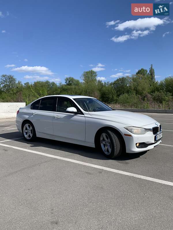 Седан BMW 3 Series 2012 в Києві