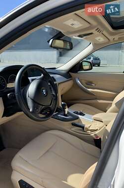 Седан BMW 3 Series 2012 в 