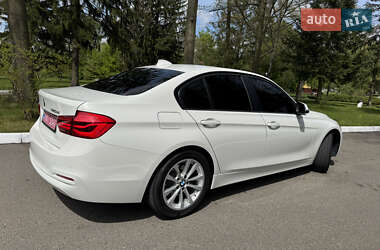 Седан BMW 3 Series 2017 в 