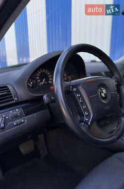 Седан BMW 3 Series 2004 в 