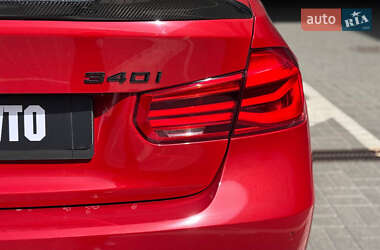 Седан BMW 3 Series 2018 в 