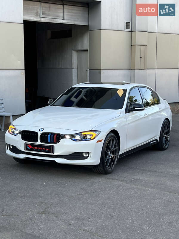 Седан BMW 3 Series 2014 в Одессе