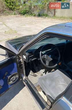 Седан BMW 3 Series 1987 в 