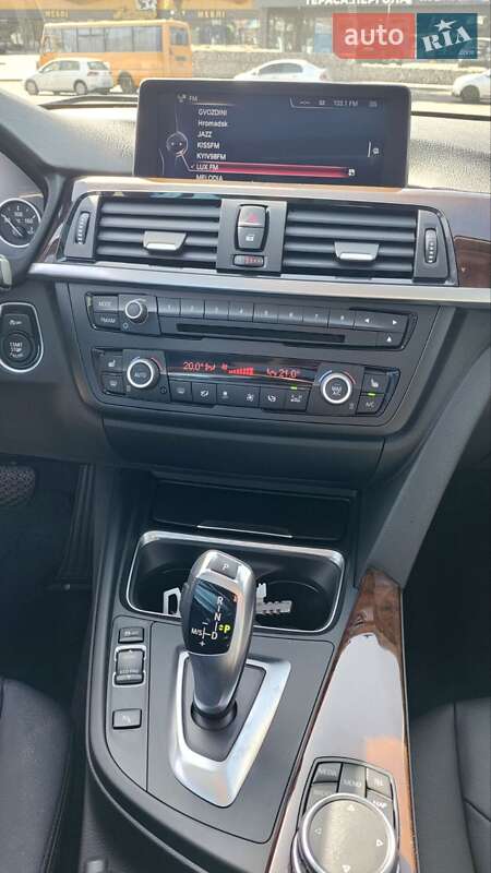 Седан BMW 3 Series 2014 в Киеве