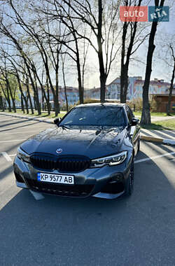 Седан BMW 3 Series 2019 в Киеве