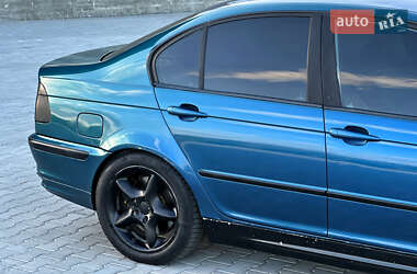 Седан BMW 3 Series 2001 в 