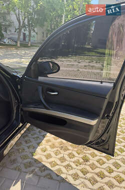 Седан BMW 3 Series 2008 в 