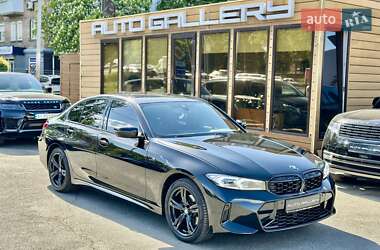Седан BMW 3 Series 2023 в Киеве