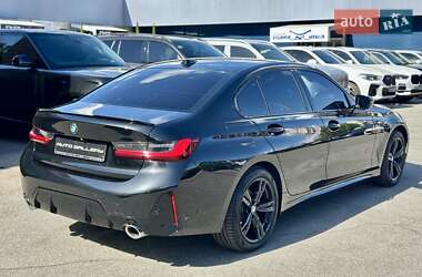 Седан BMW 3 Series 2023 в 